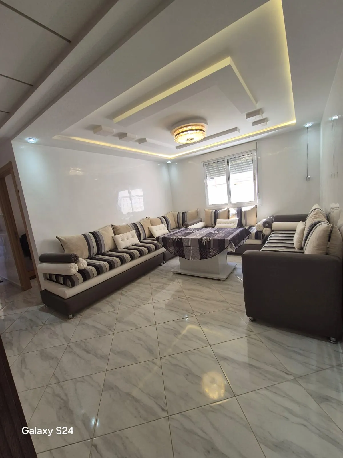 Bel appartement à louer à Fnideq, au premier ...