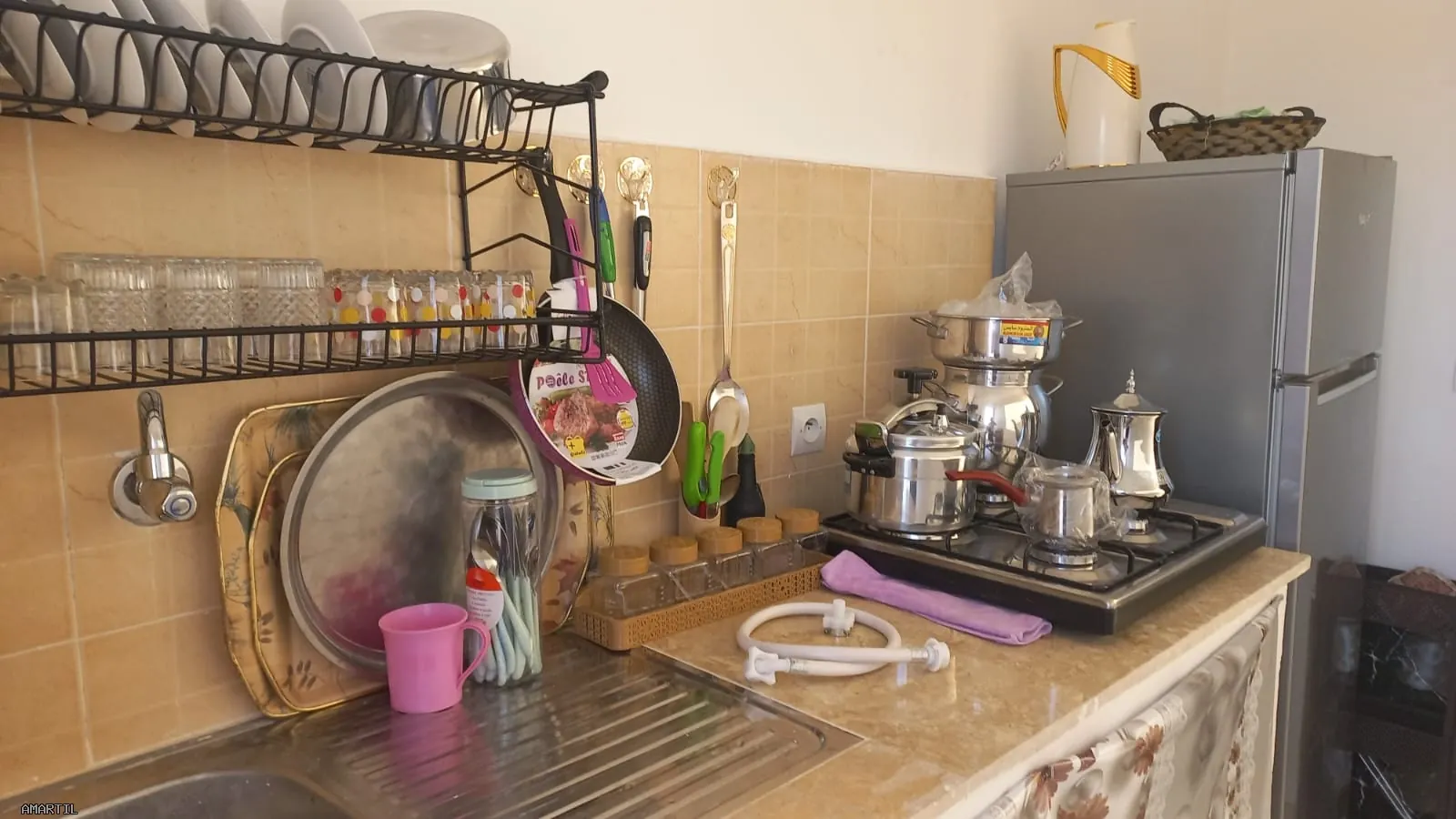 Appartement à louer à M’diq, 1er étage, mensuel