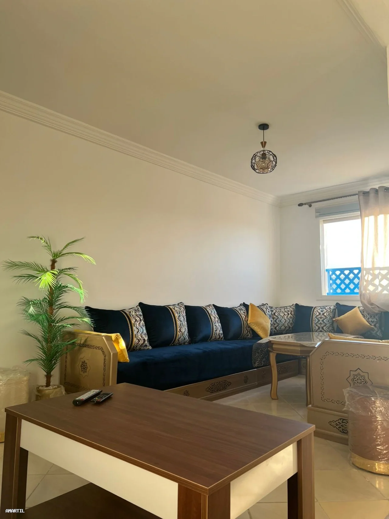 Appartement à louer à M’diq, 1er étage, mensuel